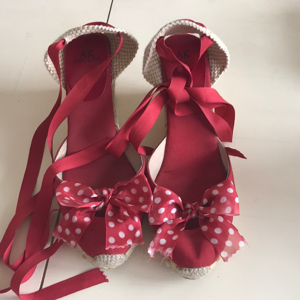 Anne Klein espadrilles